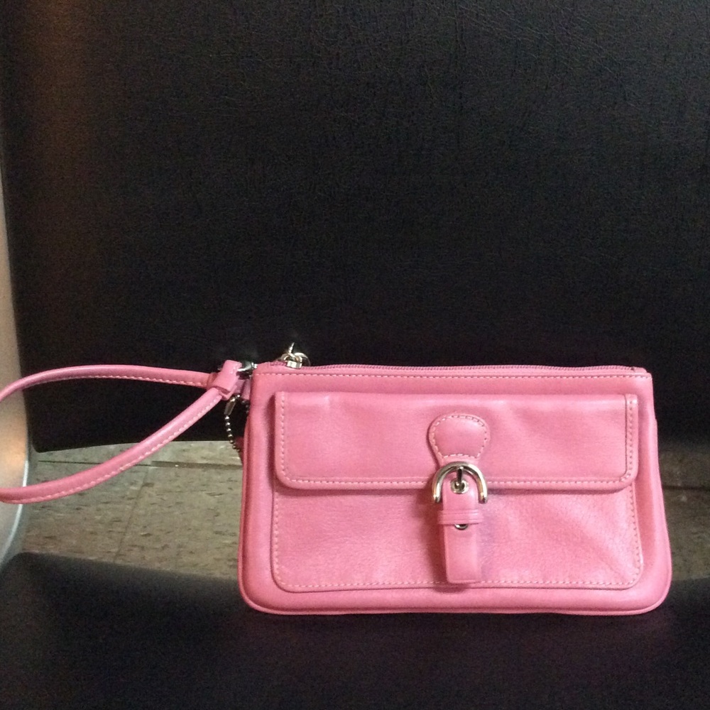 Pink coach wristlet - Picture 1 of 2